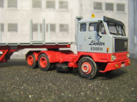 volvo-4.JPG