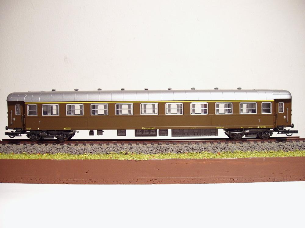 Rivarossi 3504.jpg