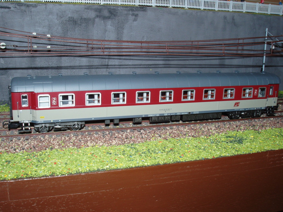 Rivarossi 3502.jpg
