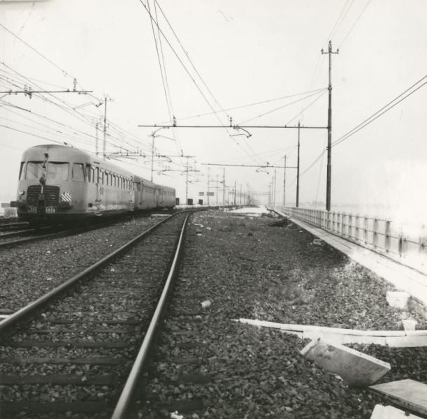 1975 Save0008 004 ALn 772.3358.jpg