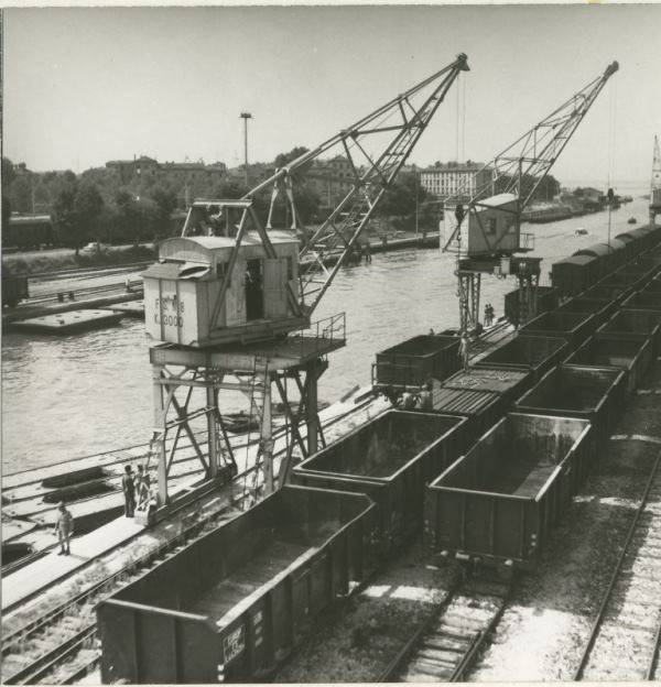 1966 35820 Save000.jpg