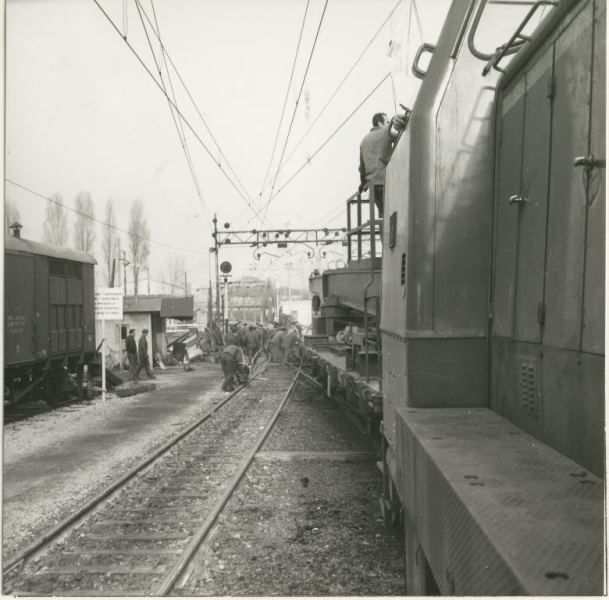 1971 45028 Save0010.jpg