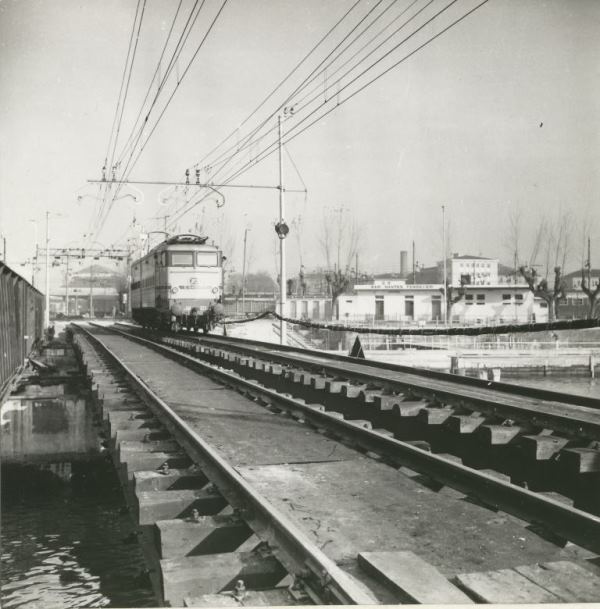 1971 45038 Save0014.jpg