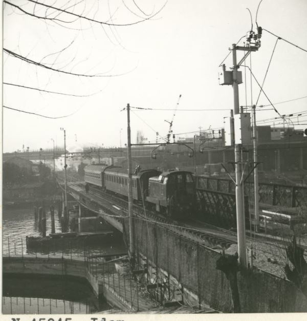 1971 45045 Save0010.jpg