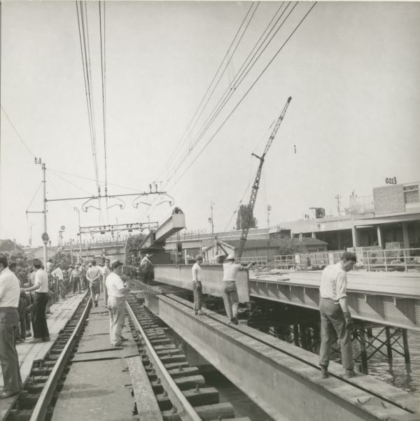 1972 46002 Save0008.jpg