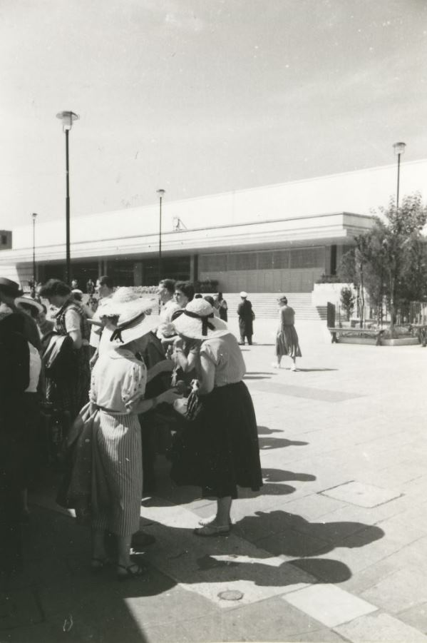 1956 7656 Save0023.jpg