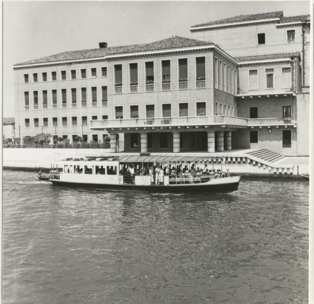 1965 19909 Save0016.jpg