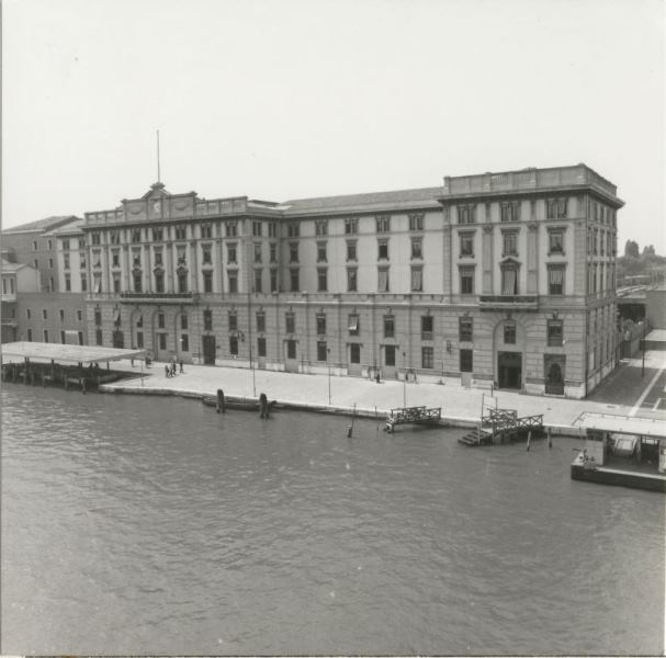 1965 60622 Save0016.jpg