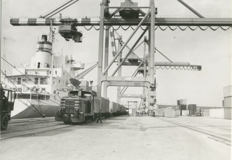 1980 60518 Porto Industriale Porto Marghera Save0011.jpg