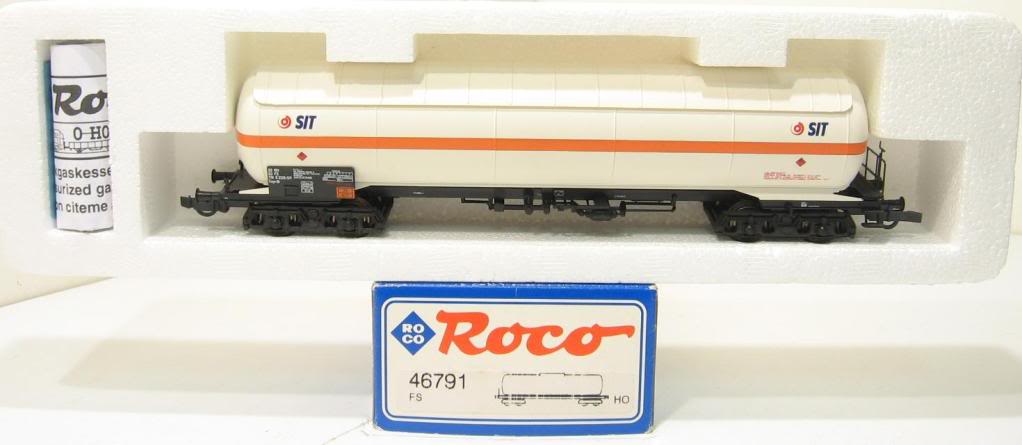 Roco46791-sit.jpg