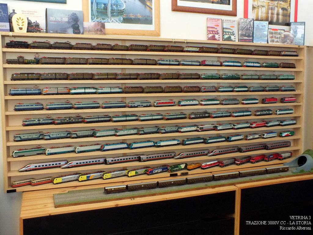 Vetrina 3.jpg