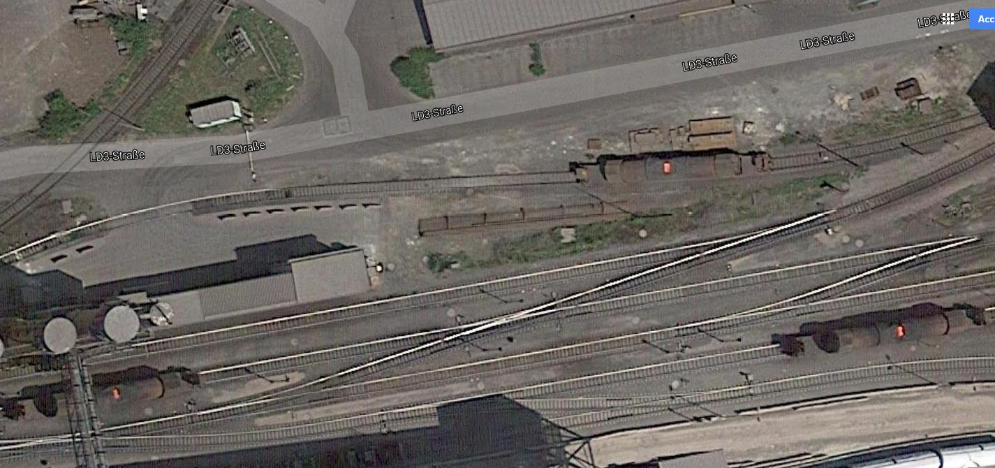 Tre carri siluro carichi alla Voestalpine a Linz - 1.JPG