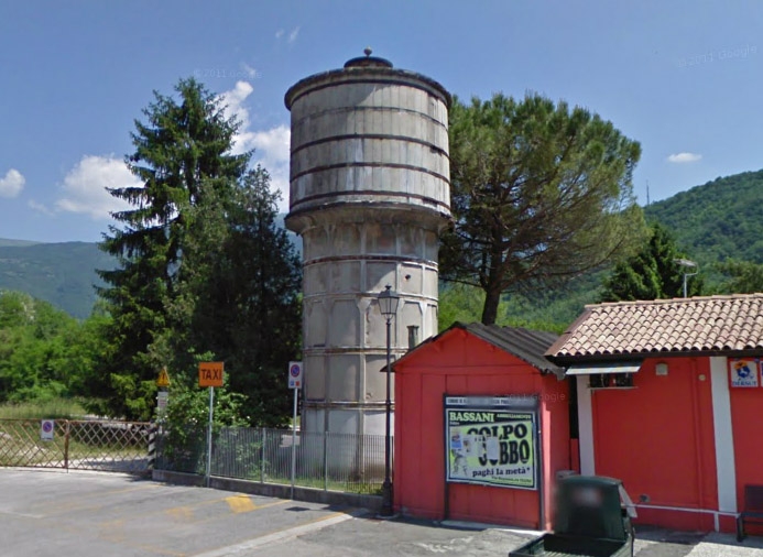 Torre acqua Alano Fener.JPG