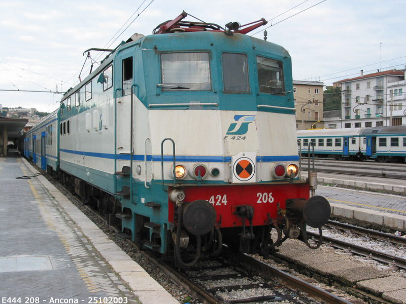 2003_12.jpg