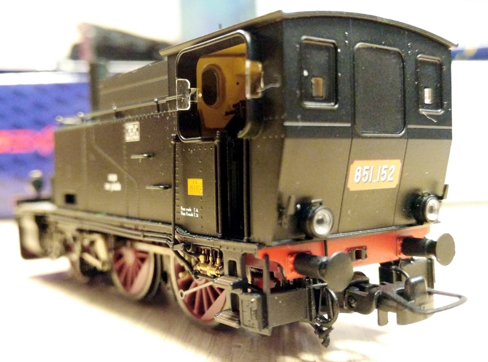 B3.jpg