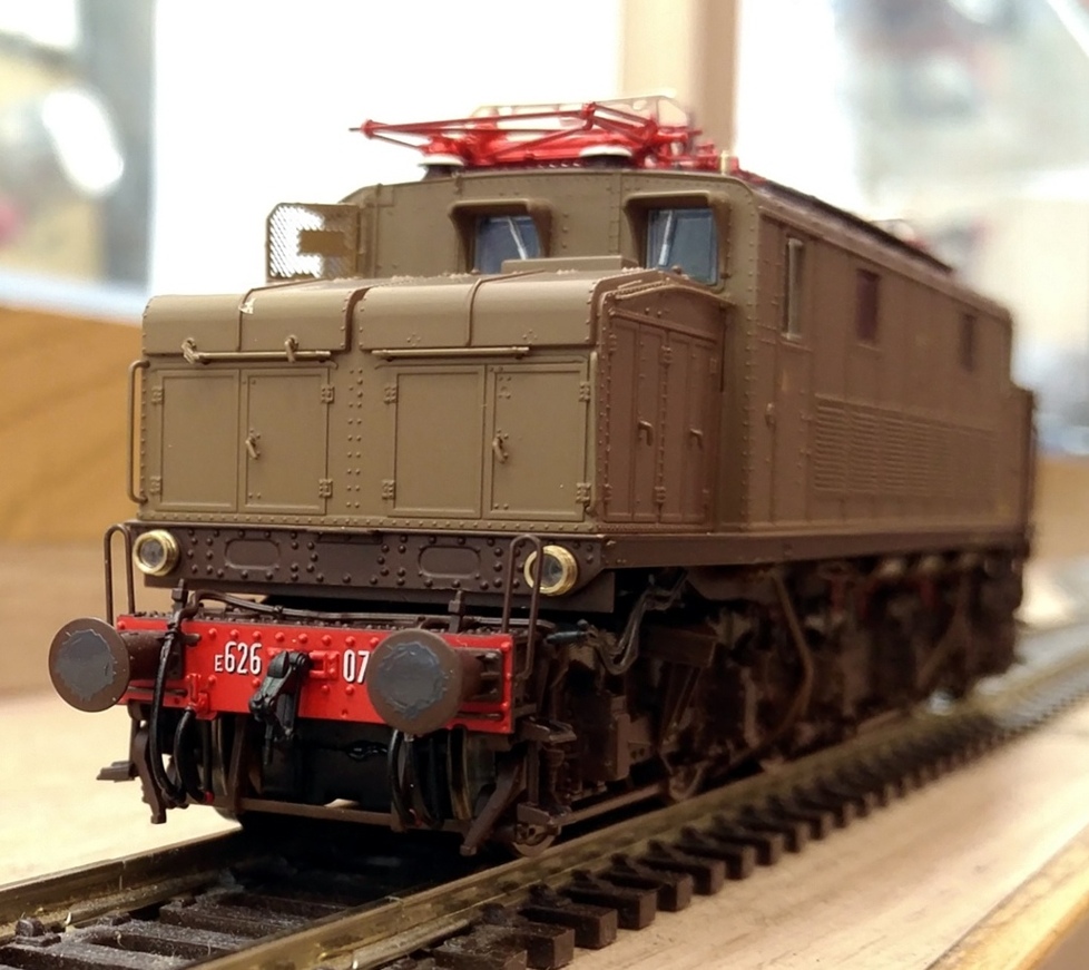 E626 (10).jpg