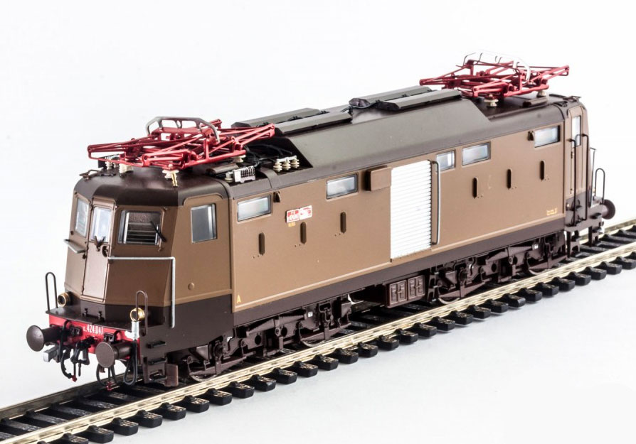 E424-047.jpg