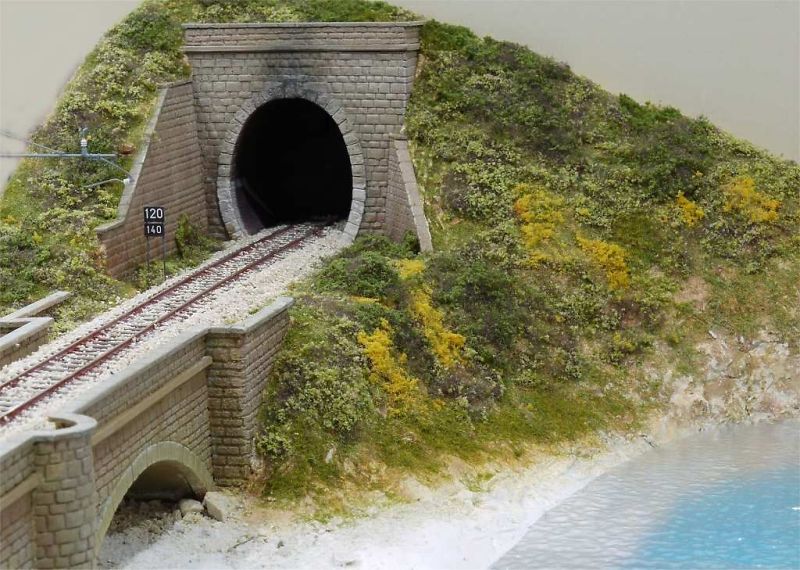 Terrain 4.jpg