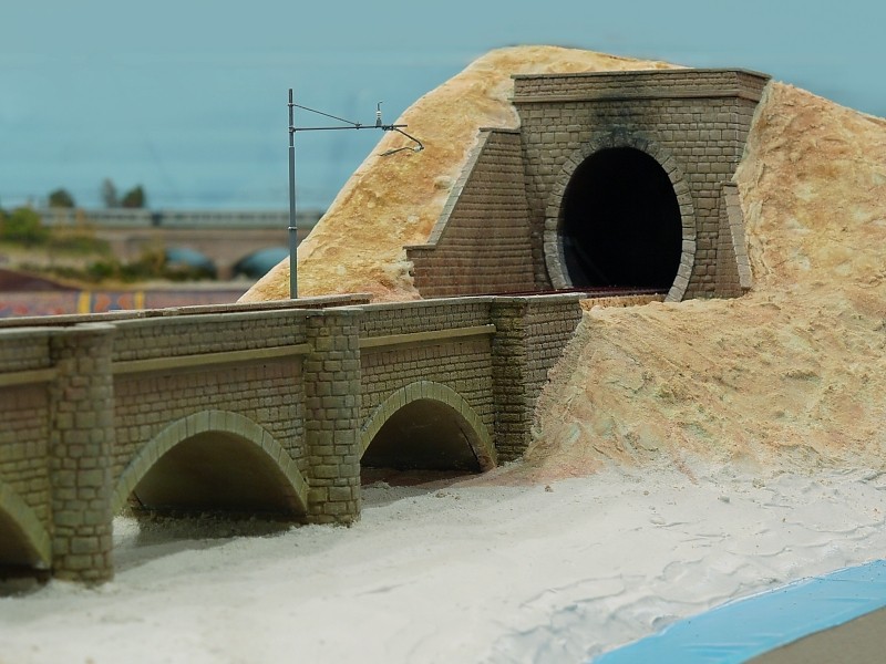 Terrain 2.jpg