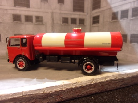 om150-cisterna-2.JPG