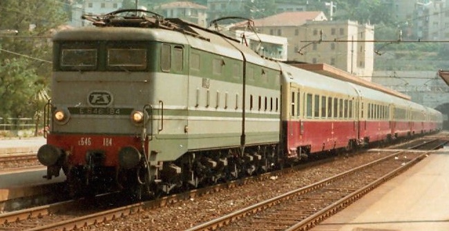e-646-184teeligure-fotomontagnaarchiviowalterbonmartini-flickr.jpg