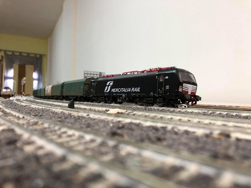 vectron laterale1.jpg