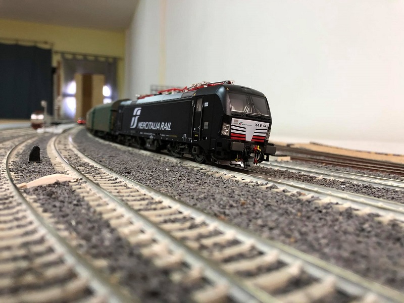 vectron laterale2.jpg