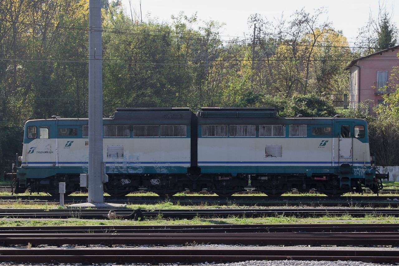 E646XXX.jpg