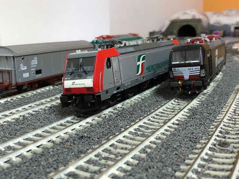 traxx vectron4.jpg