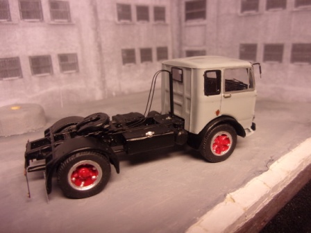 OM150T-7.JPG