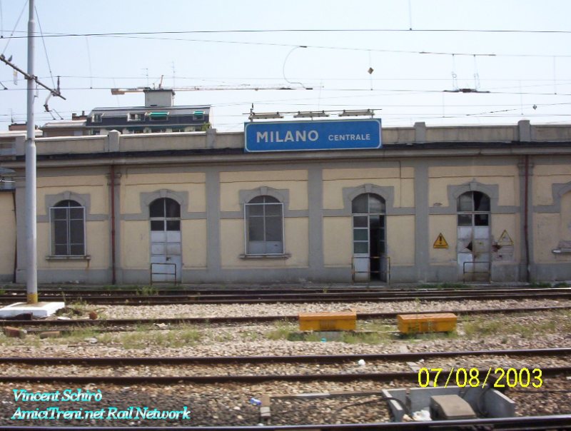 i20004.jpg