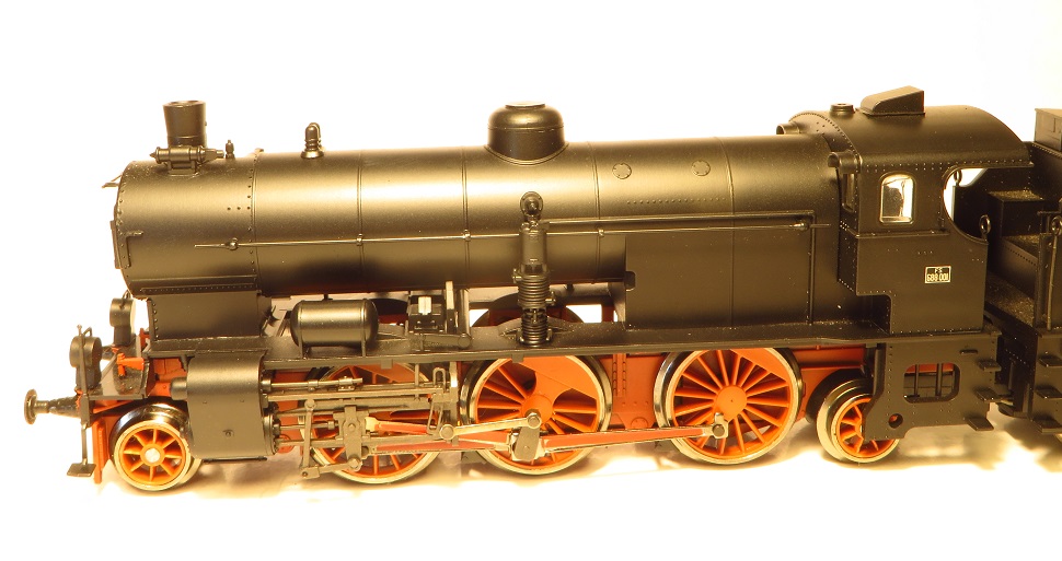 688 001-2.jpg