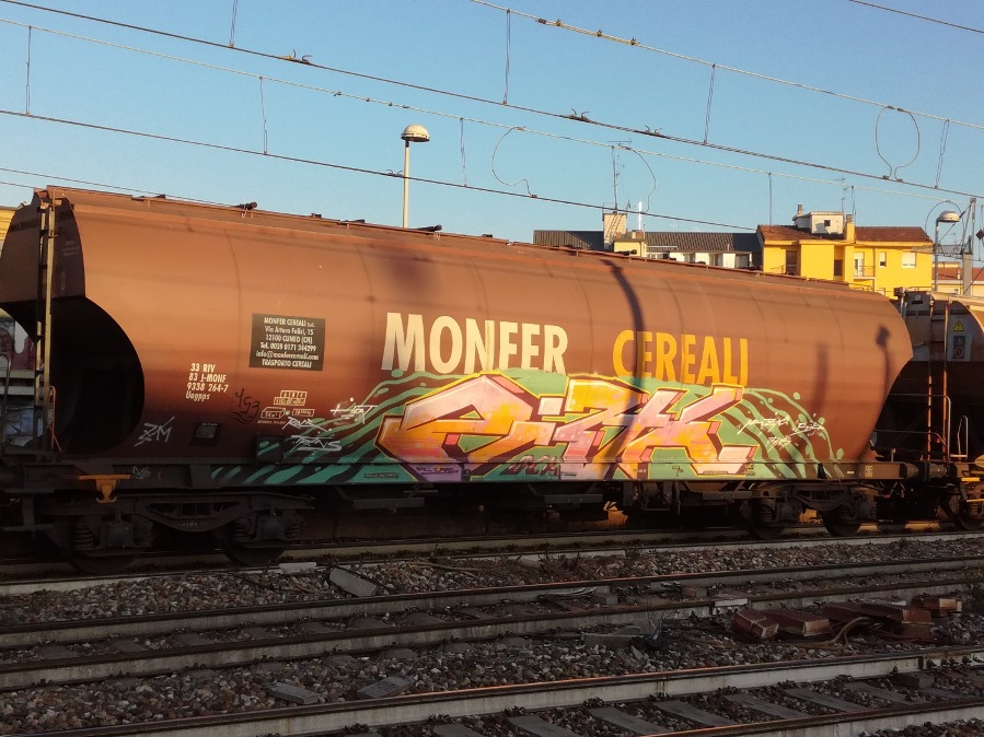 Uagpps Monfer pareti_bombate.jpg