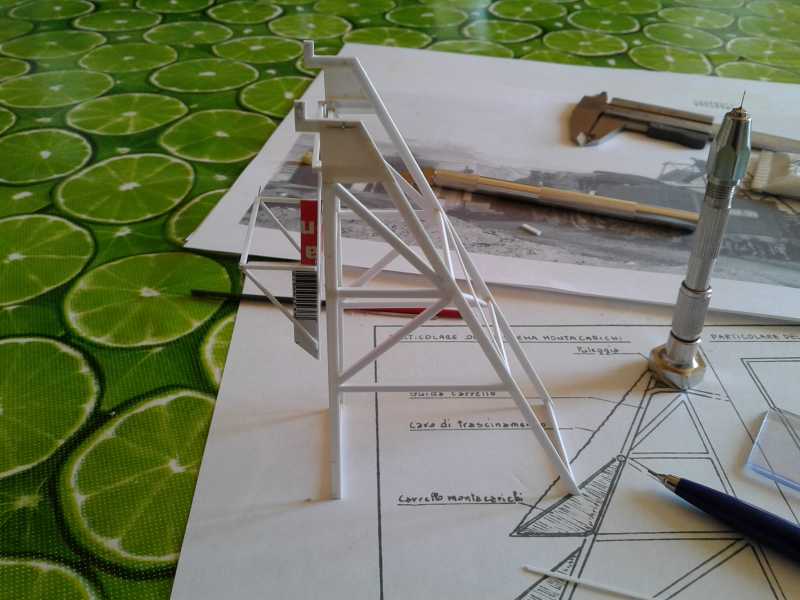 Caricatore carbone (11).jpg