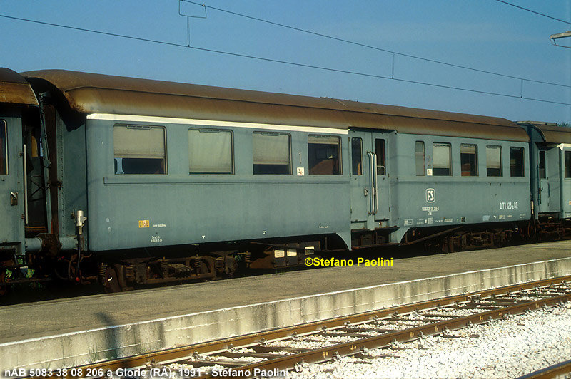 1-131019114053-4161296 (FILEminimizer).jpeg