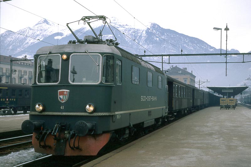 SOB Bellinzona, Re 4_4 III 41 Aufnahme 1969.jpg