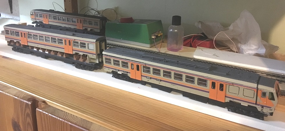 724 casse con finestrini 2.JPG