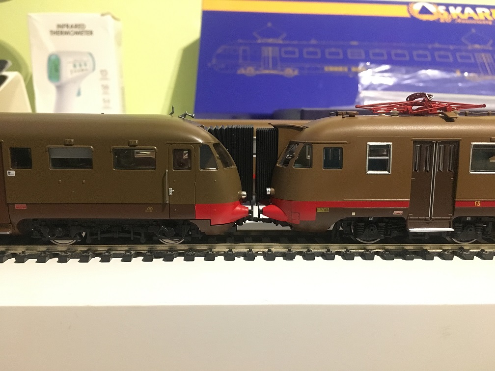 aggancio Le 840 Vt e Le 840 Oskar.JPG