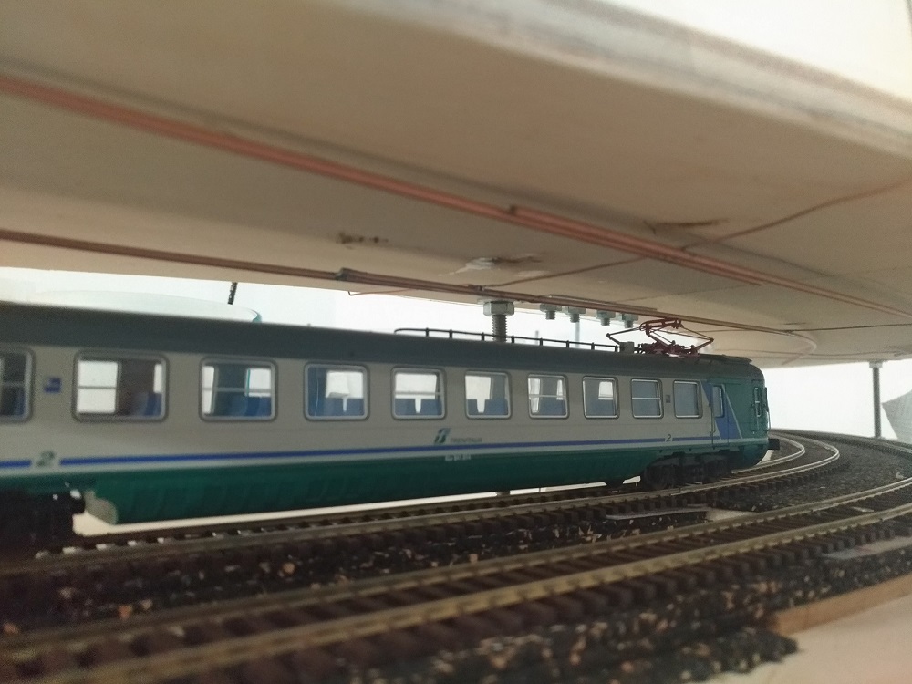 sospensione catenaria 2.jpg