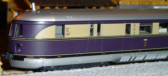 kato-svt137-1.jpg