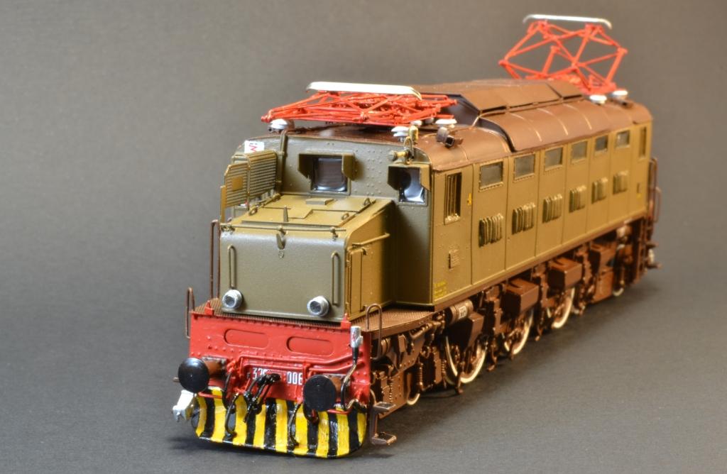 E326 trequart ant compl close-up.JPG