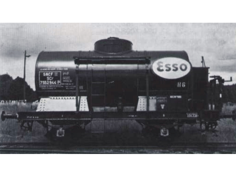 k244-wagon-citerne-esso-.png