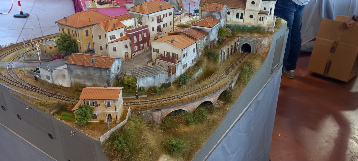 HME2021_Emmine Loris2.jpg