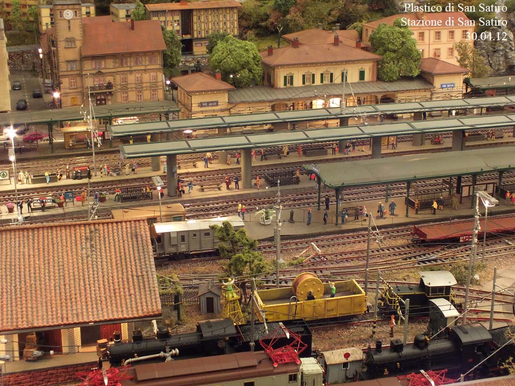 Stazione S.Satiro - Particolare LT2.jpg