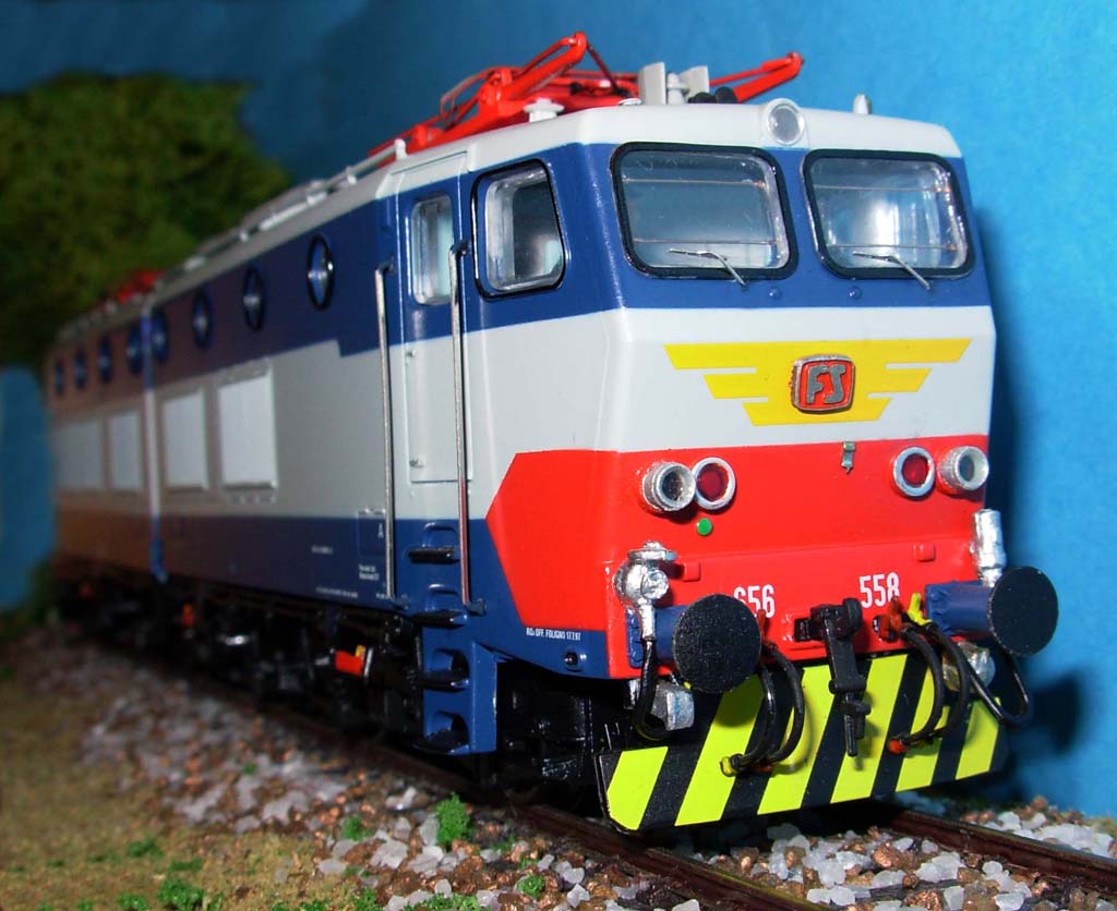 e656 HR.jpg