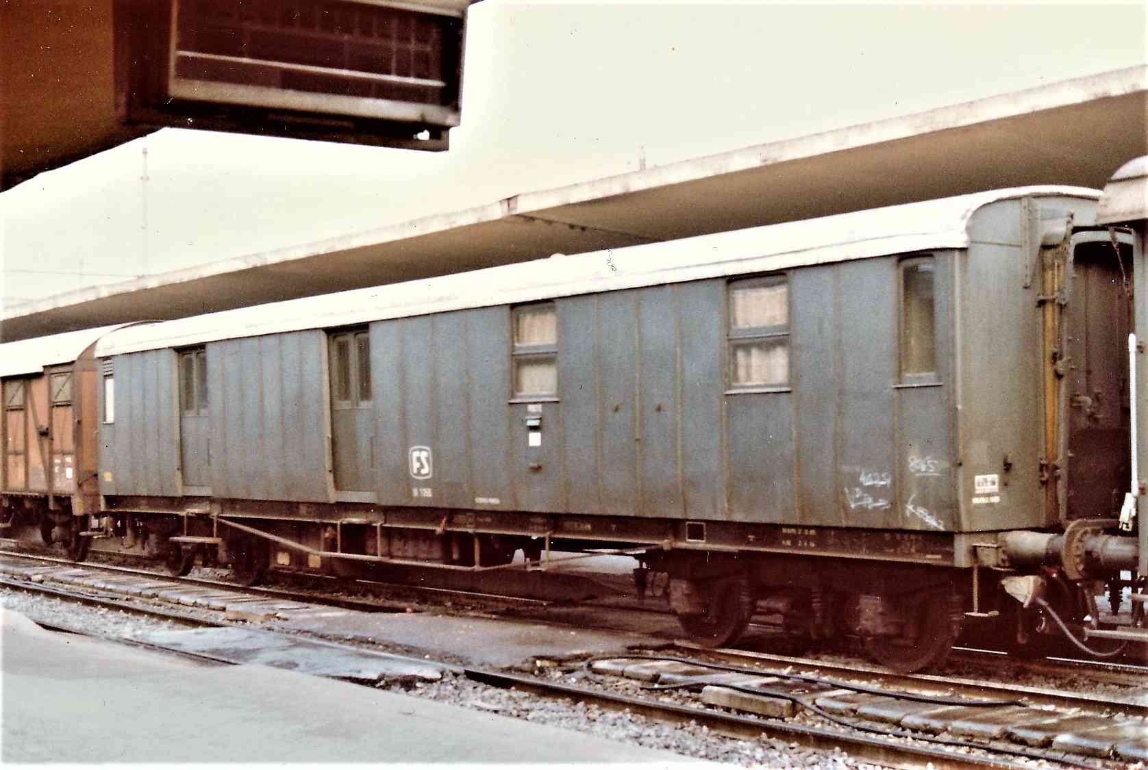 UI 1050 rid..jpg
