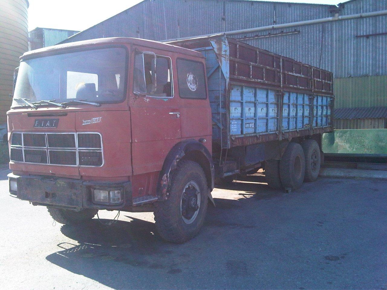 IMG00534-20120619-1752.jpg