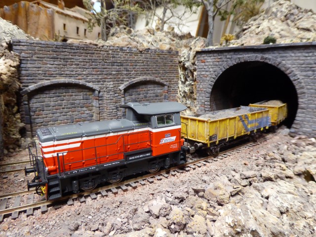 P1100829 (Small).JPG