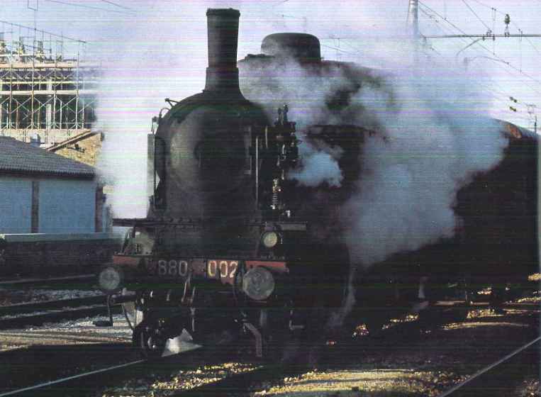 880.002 1976 TV Piacentini.jpg