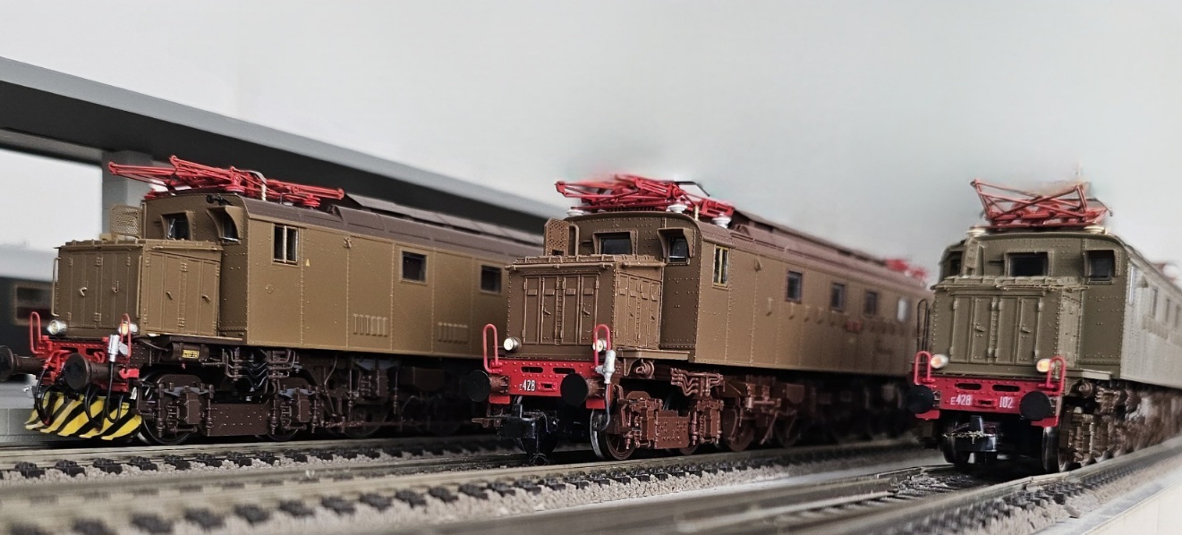 RR-HR-AIMX.jpg